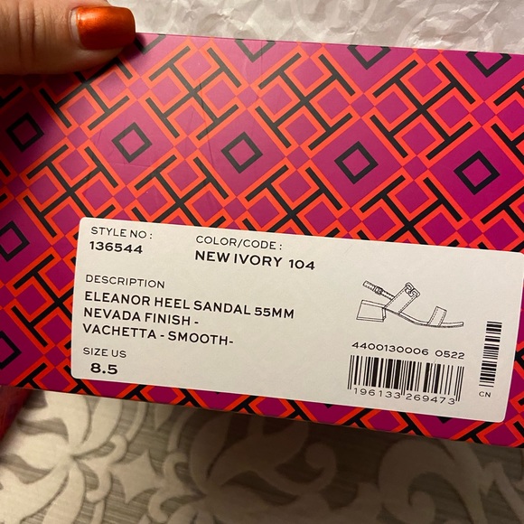 Tory Burch sandals - Picture 4 of 5